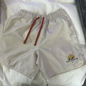 Nike Sun Club Men's Beige Shorts